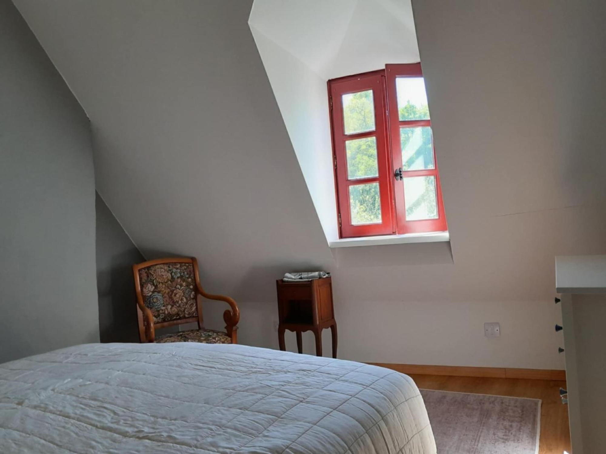 Gite "La Petite" Saint-Benoit-du-Sault ภายนอก รูปภาพ